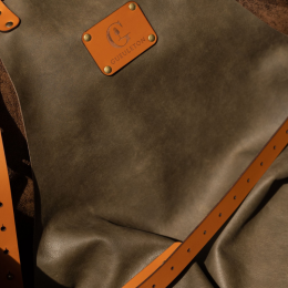 Gueuleton tablier cuir vert olive